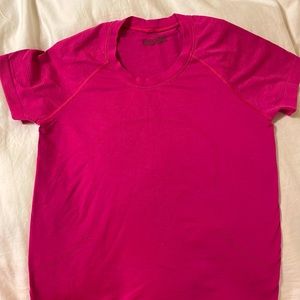 Lululemon short sleeve swiftly tech - magenta